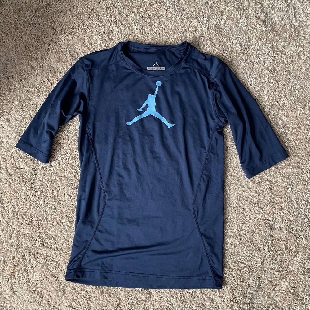Jordan Training Compression Shirt Size M
